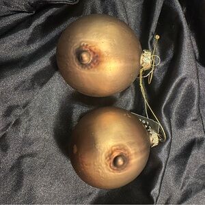 Chocolate ornaments, one set, NWT